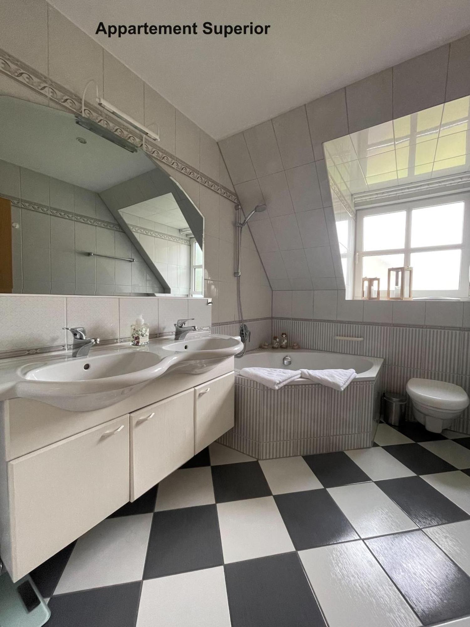 Villa Sunside שלוכזי מראה חיצוני תמונה